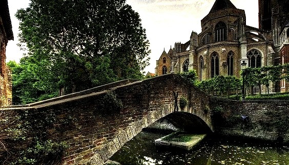 by Wolfgang Staudt on Flickr.Bridge to The Church of Our Lady in Bruges, Belgium.