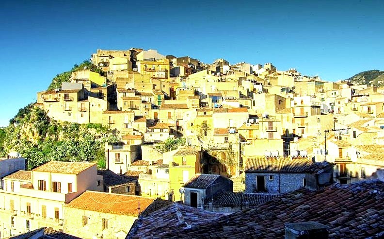 Caccamo, Sicily